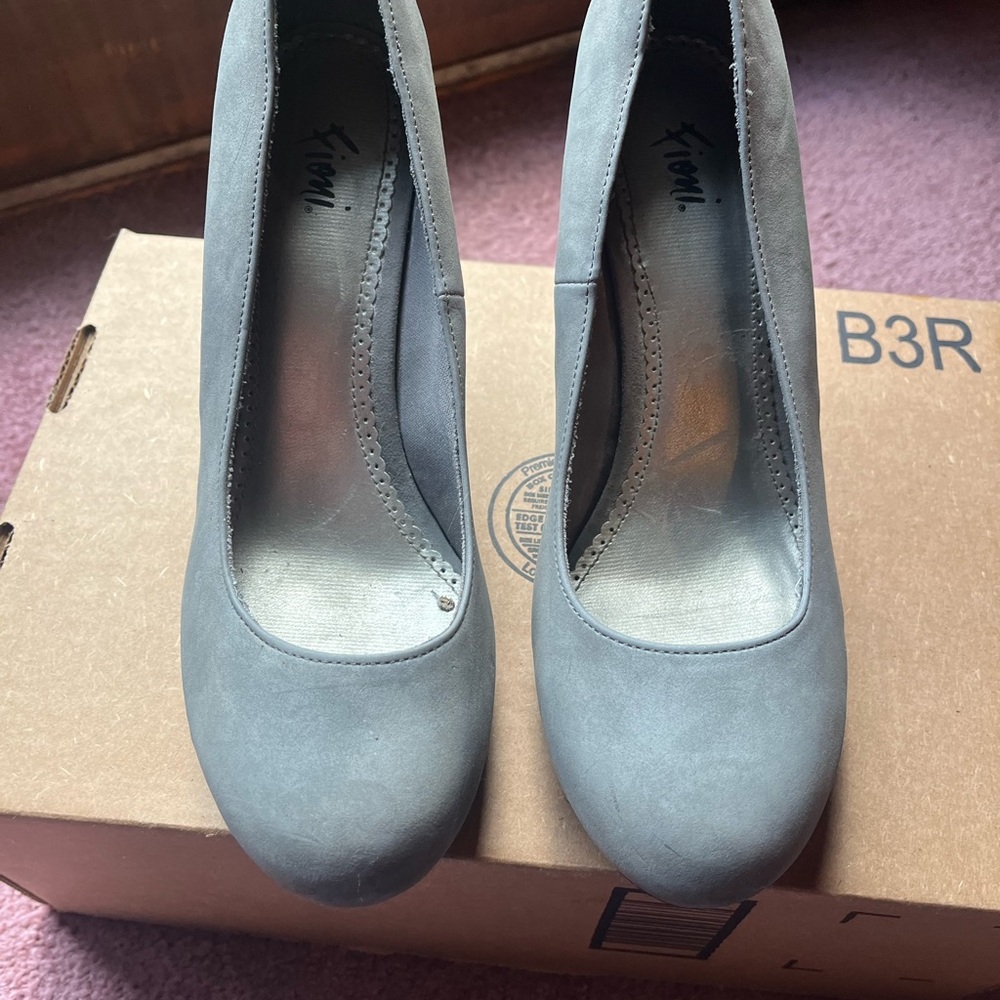 FIONI Clothing Elegant Gray Heels
